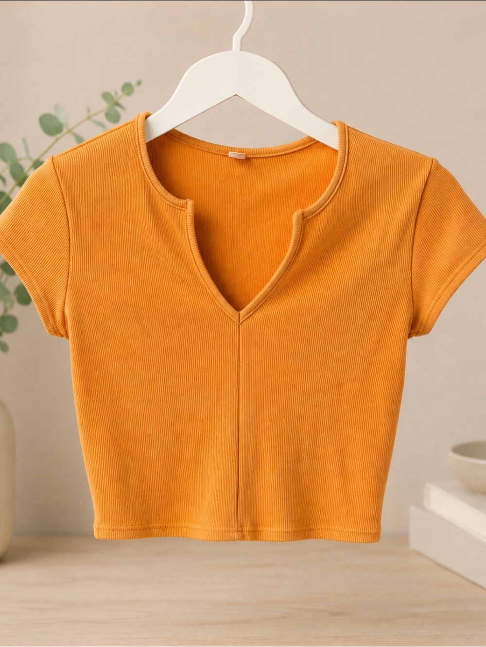 ALO Yoga Cropped Savvy Short Sleeve Ribbed Top